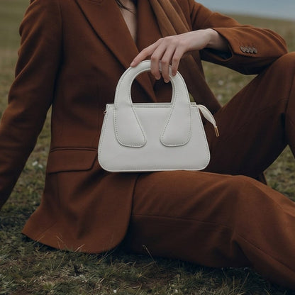 Elegant Crossbody Handbag
